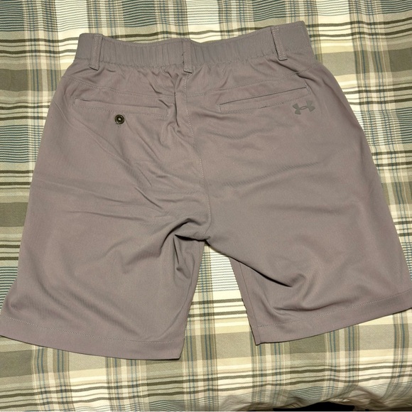 Under Armour Drive Shorts - Picture 2 of 3